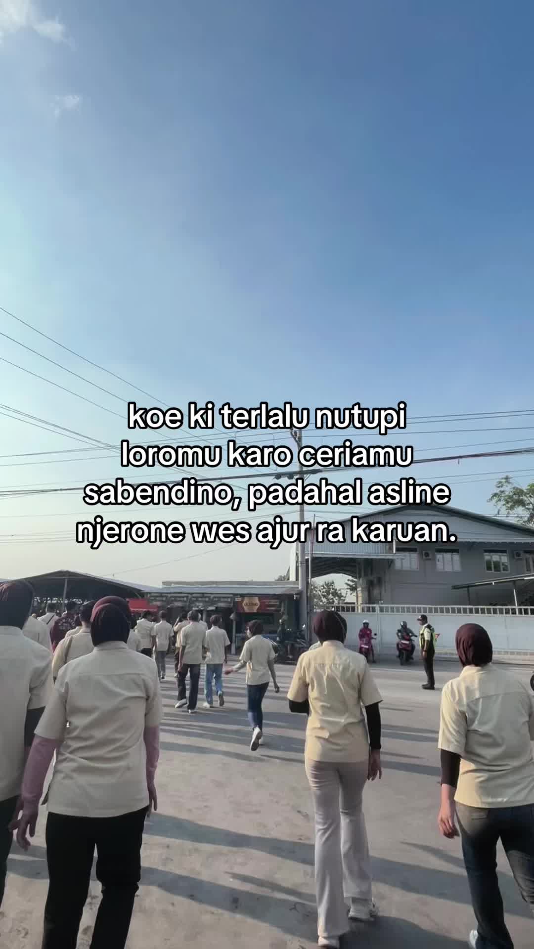 @lllnɐ ɹoɟ ɐ