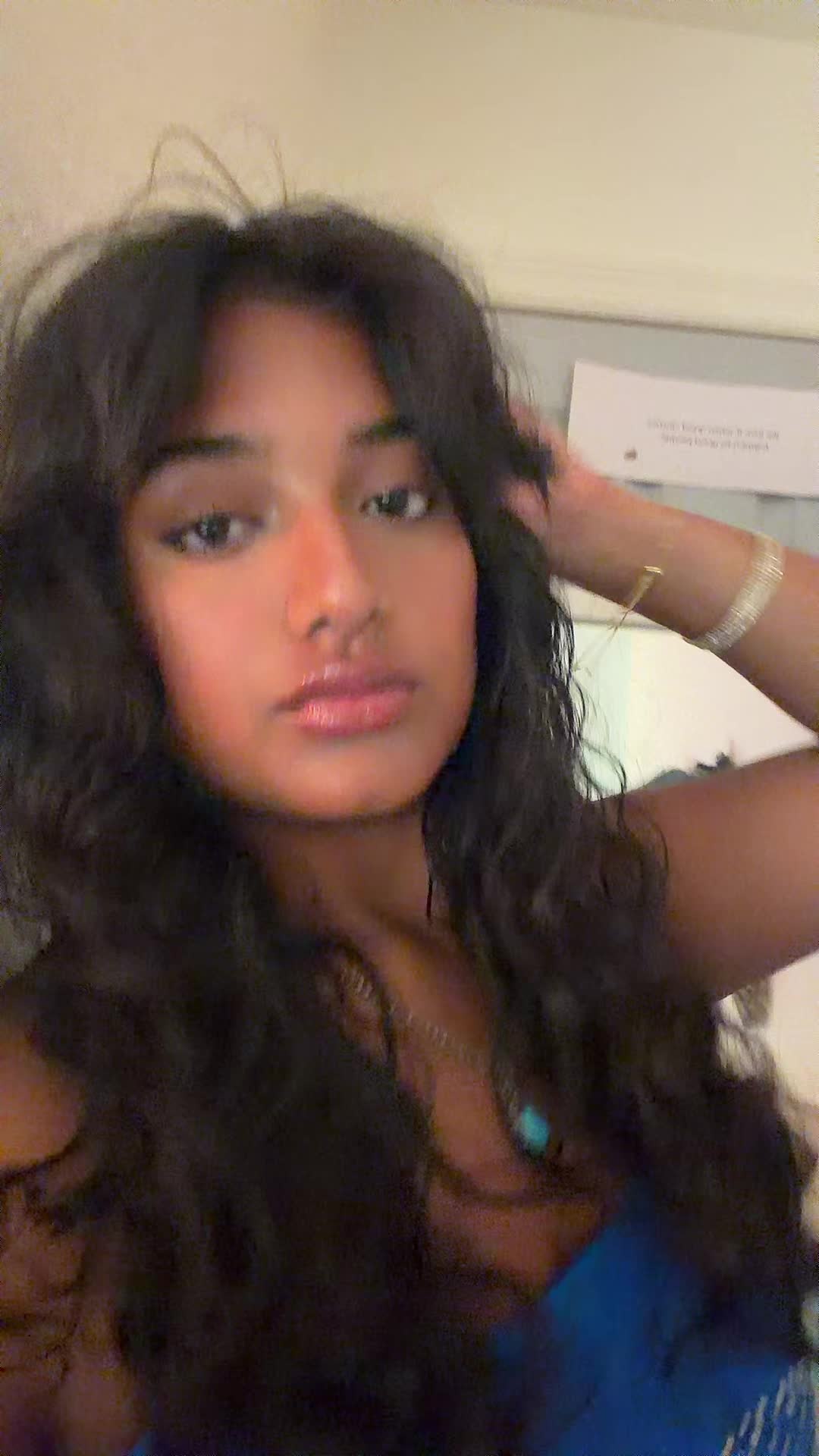 @anniiiiiii🧸