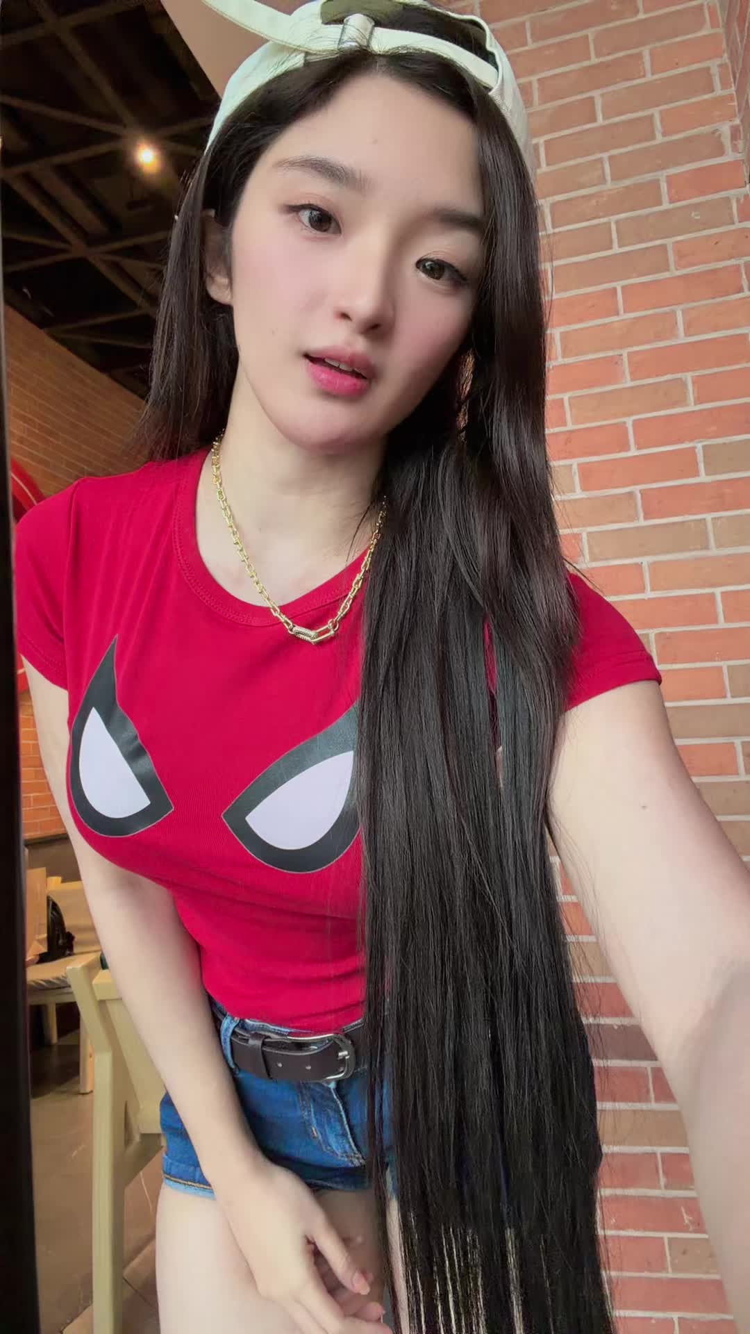 @Tyraku1414
