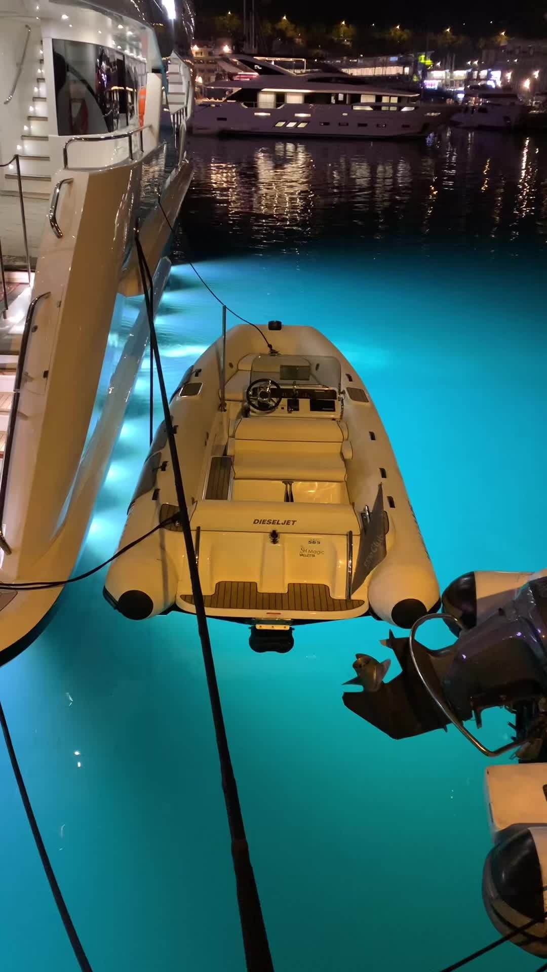 @Matthijs Rhee | Superyachts