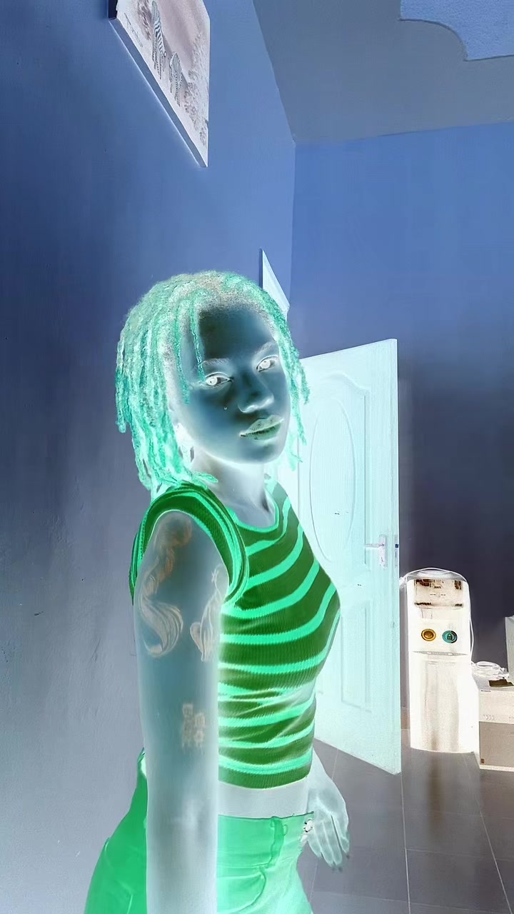 @🦋🖤