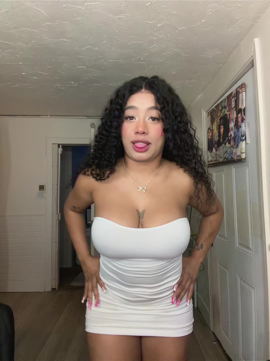 @Yailinbby