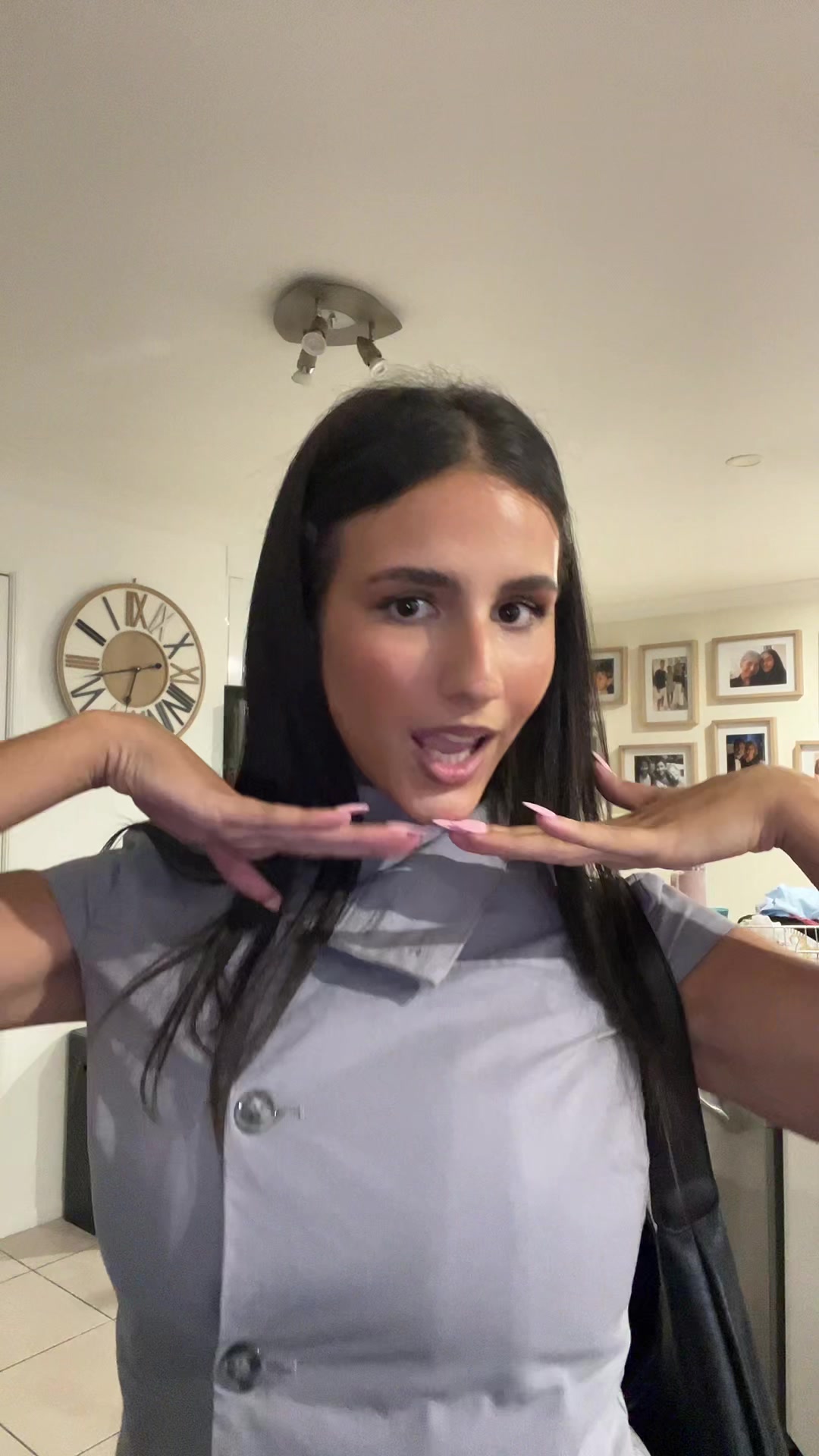 @demiiacc2