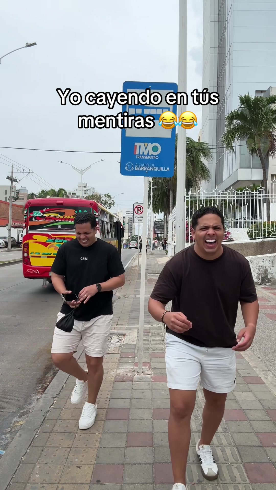 @Gemelos Dangond