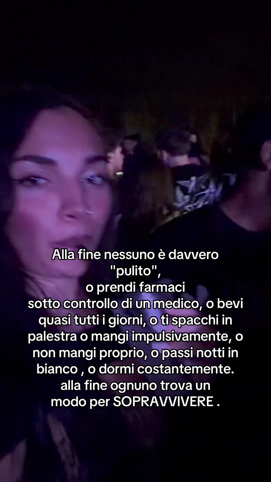 @👩🏻