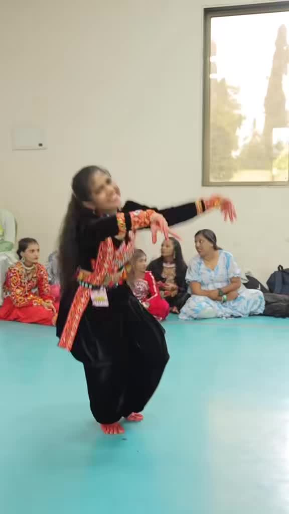 @بیگانه
