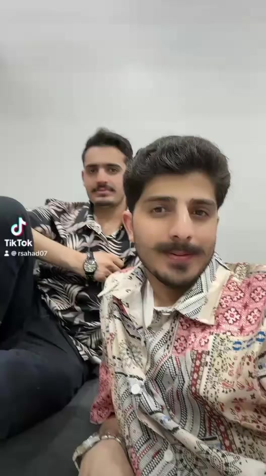 @aliii
