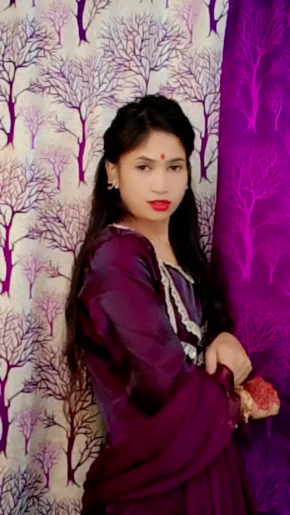@BhojpuriyaQueen👑