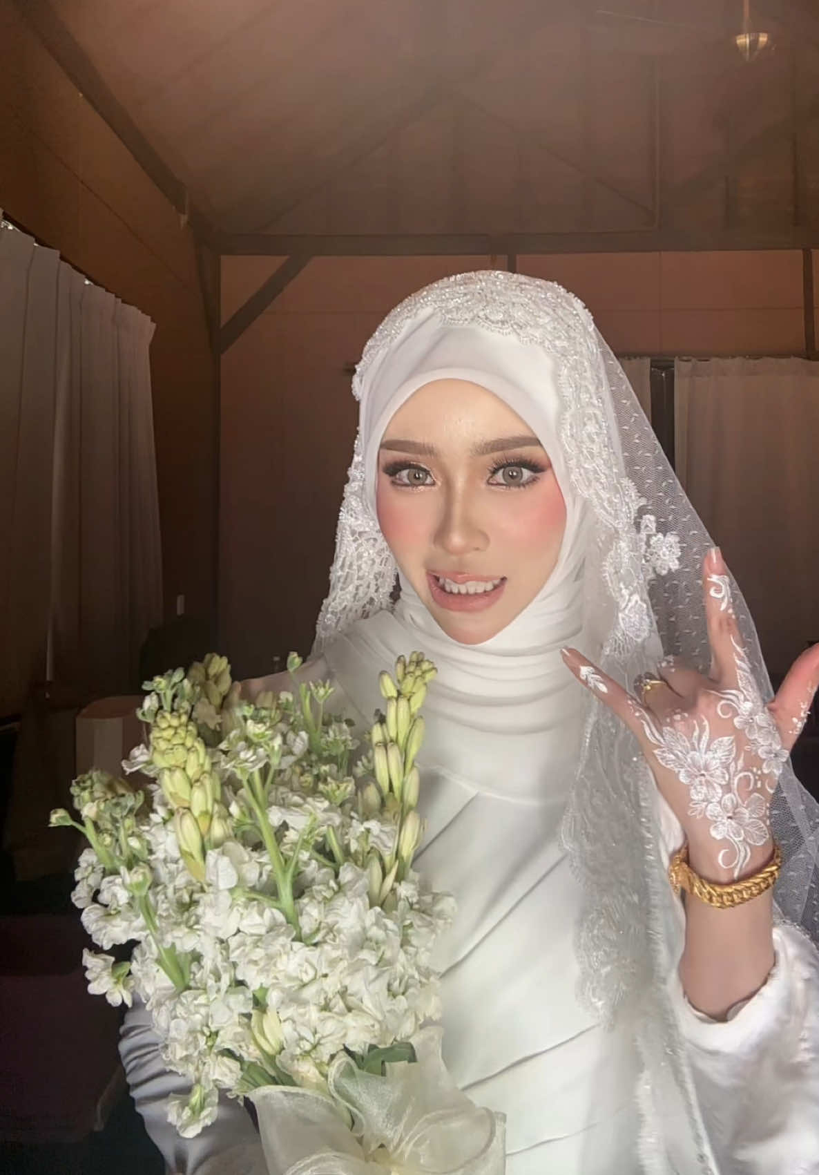 @Ana Farzana