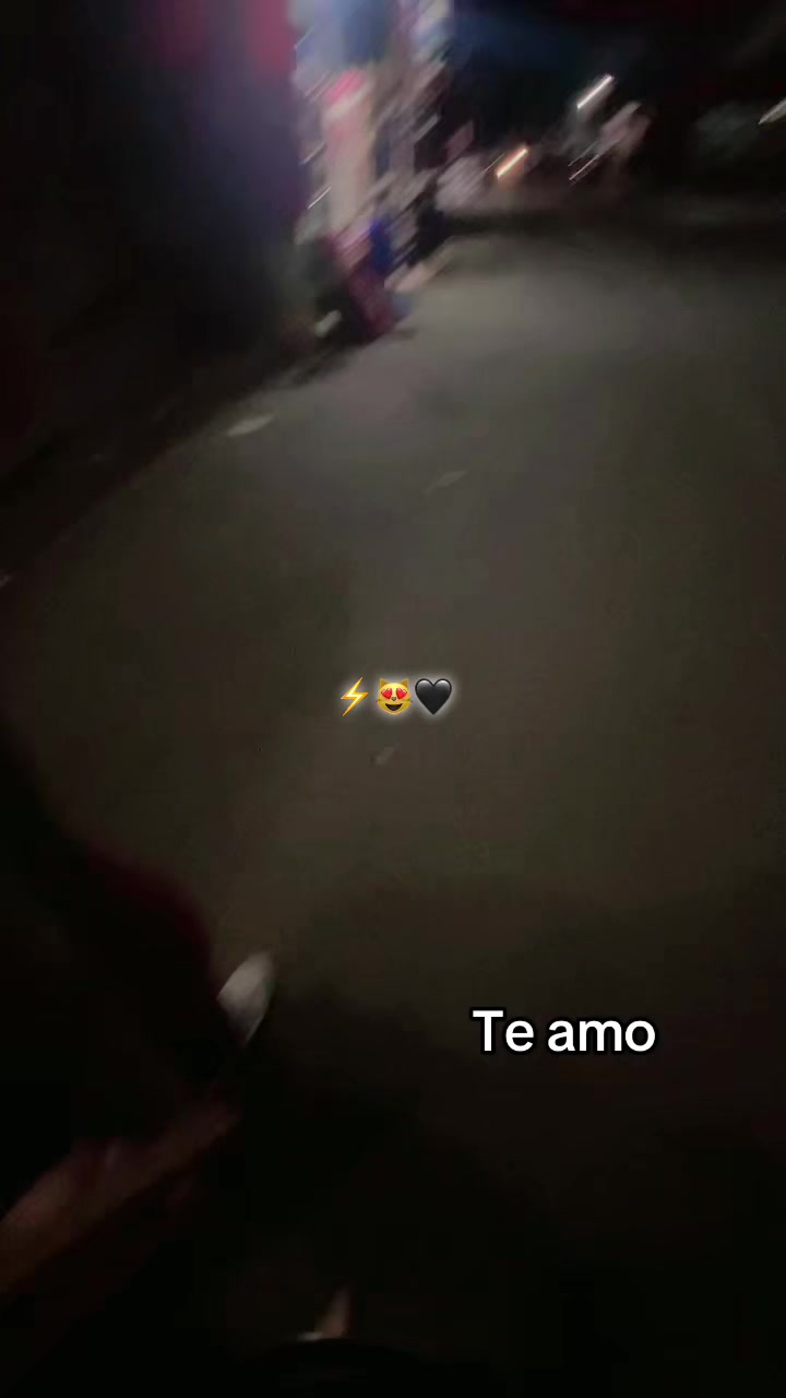 @Chica chay ❤️👀