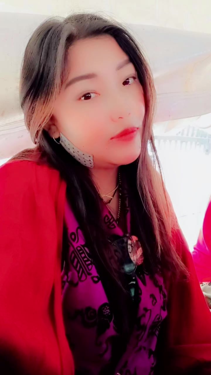 @🦁🐚Yeshi Lhamo🐚🦁