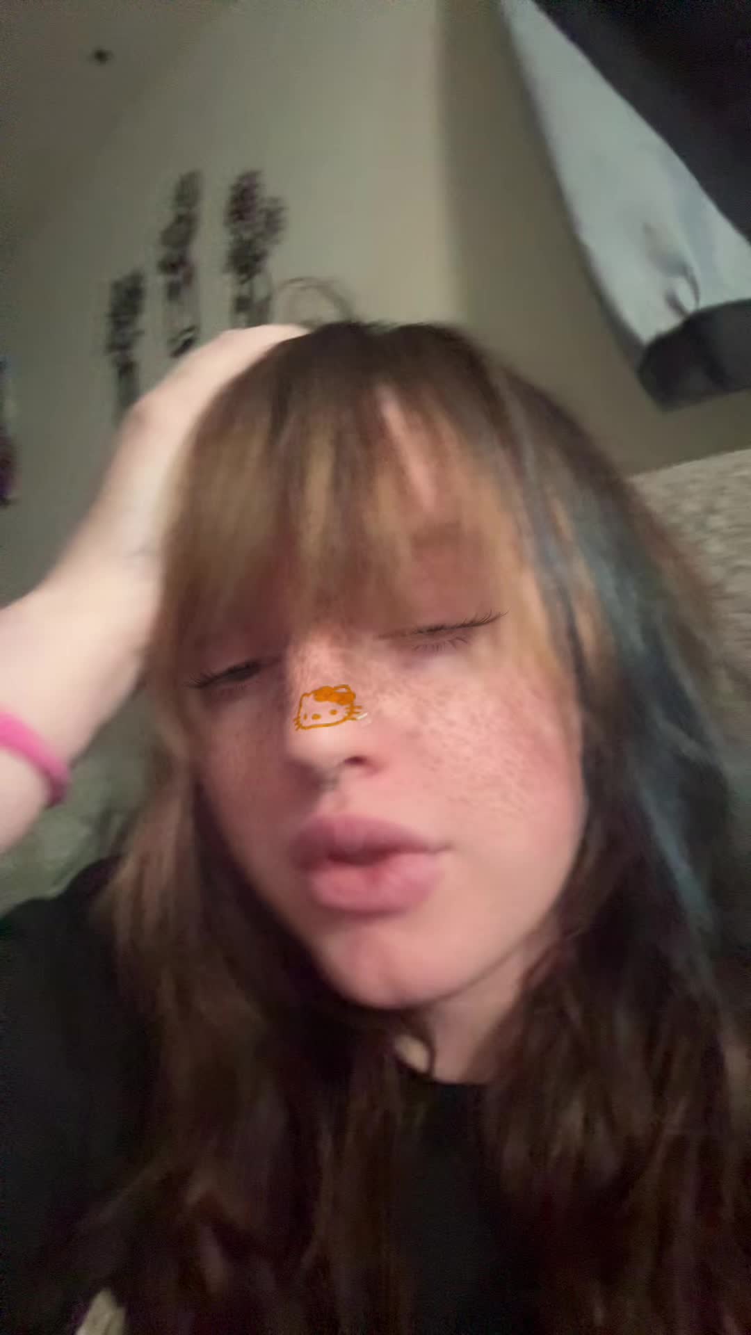 @pale4moonlight