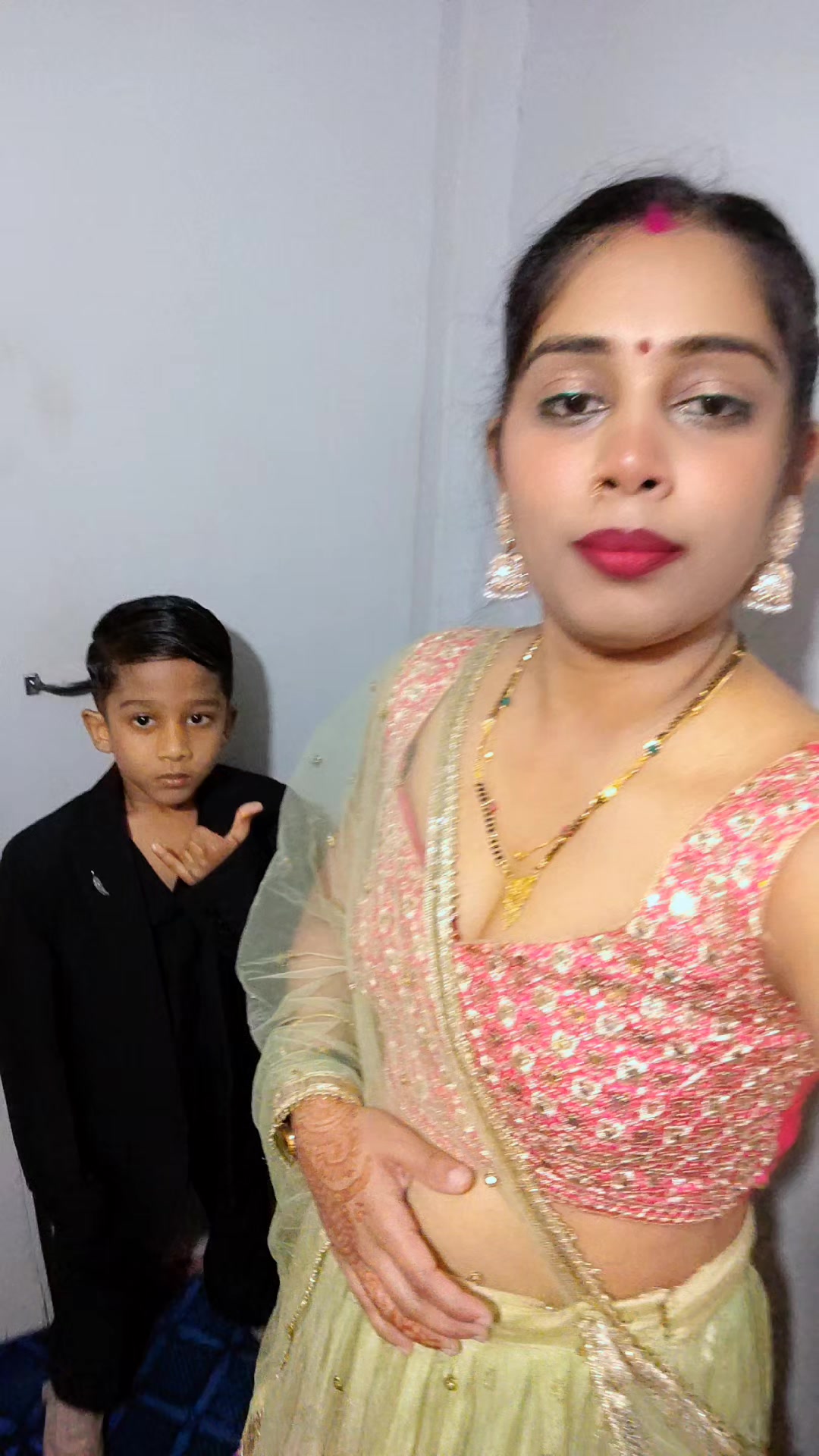 @Nitika Nand ❤️Narayan💖
