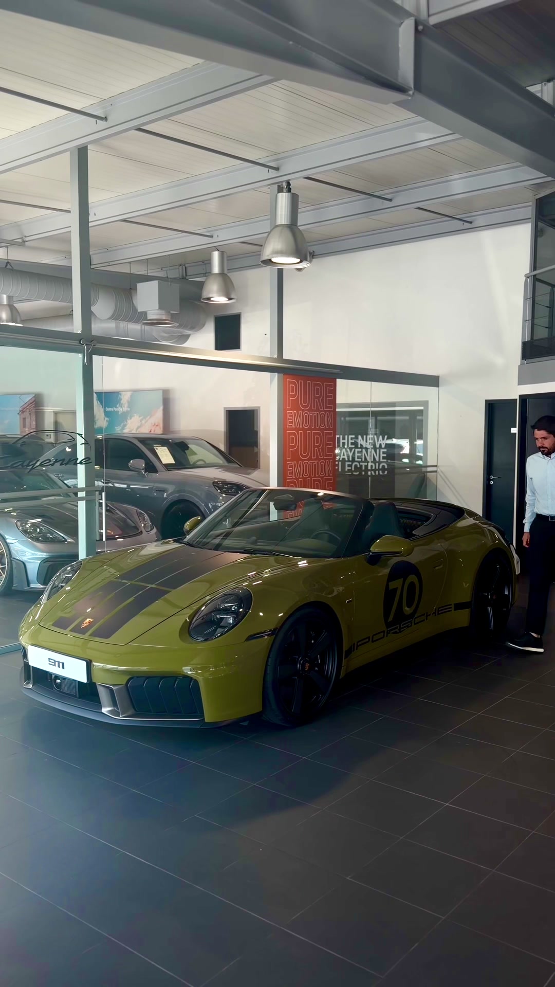 @Centre Porsche Bastia