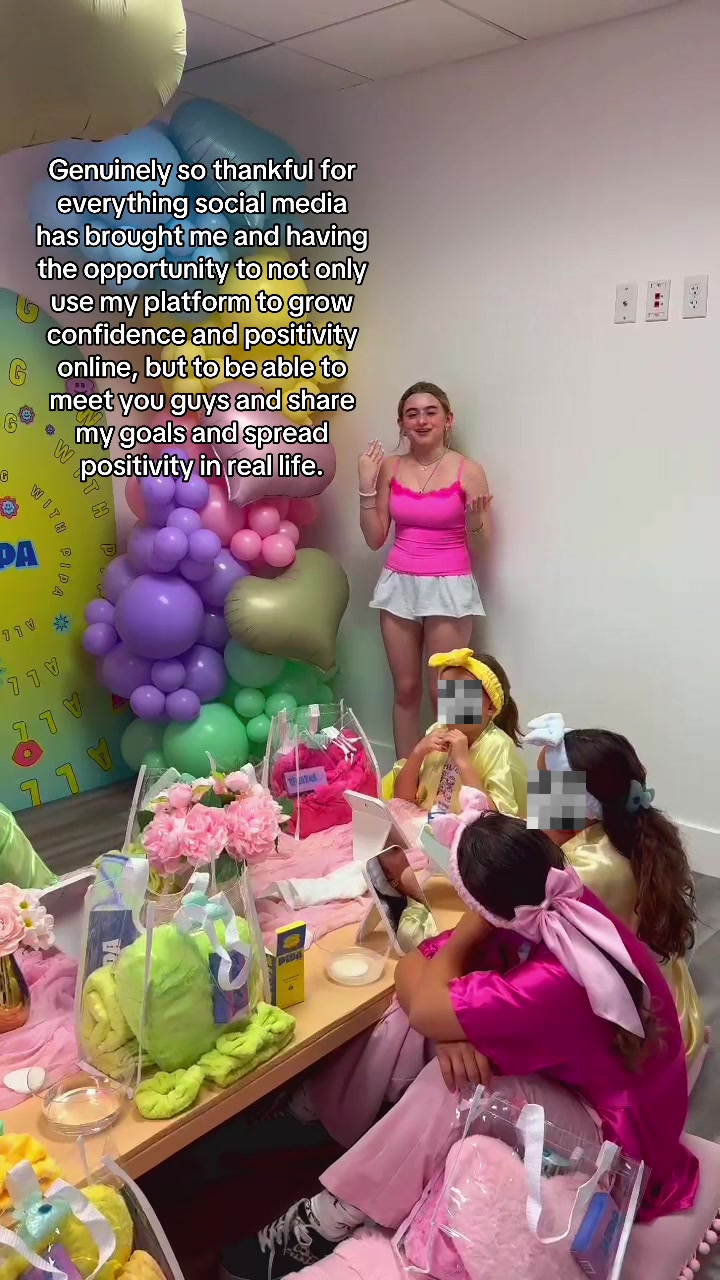 @Anna Faye💌