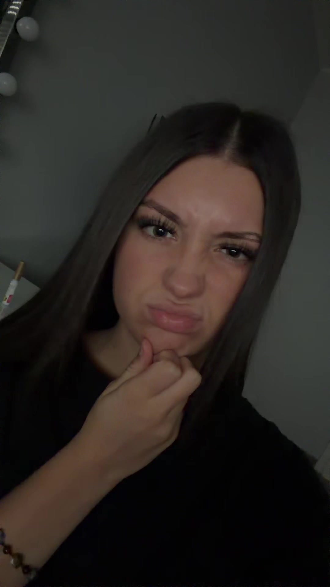 @🍈