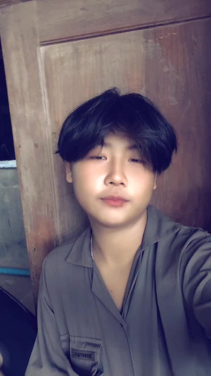@💢💢(Myat Thu)💢💢