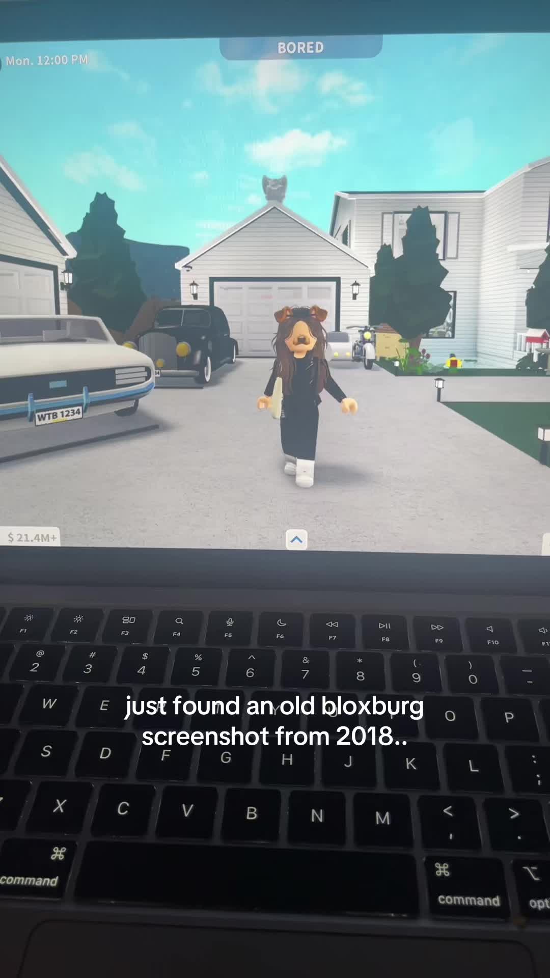 @workingiinbloxburg