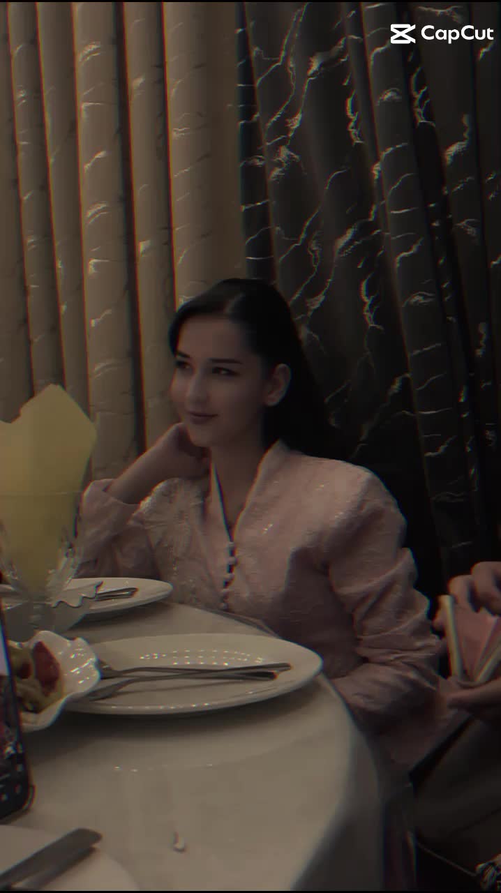 @Эла🫧