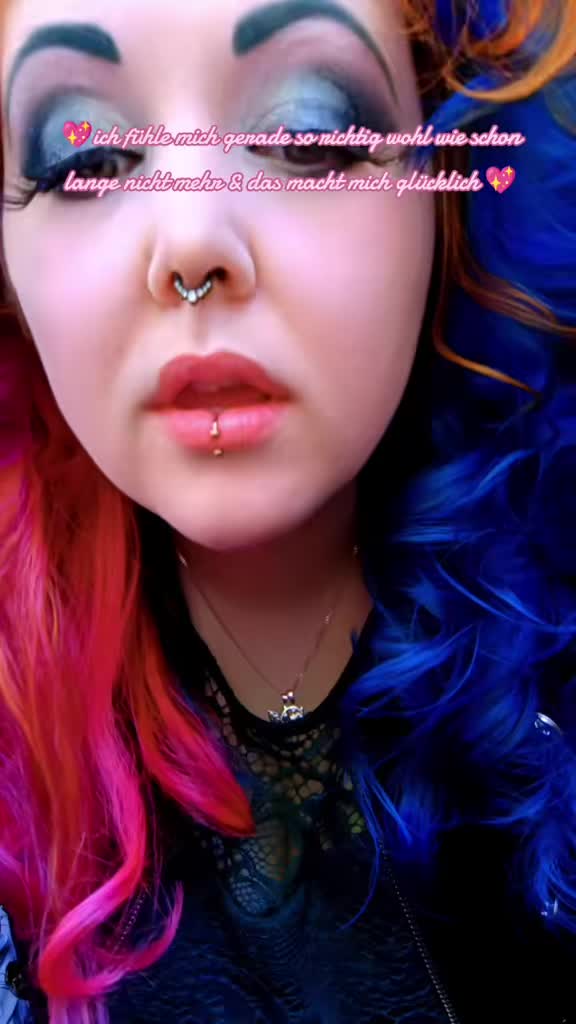 @Rainbowshit13🌺