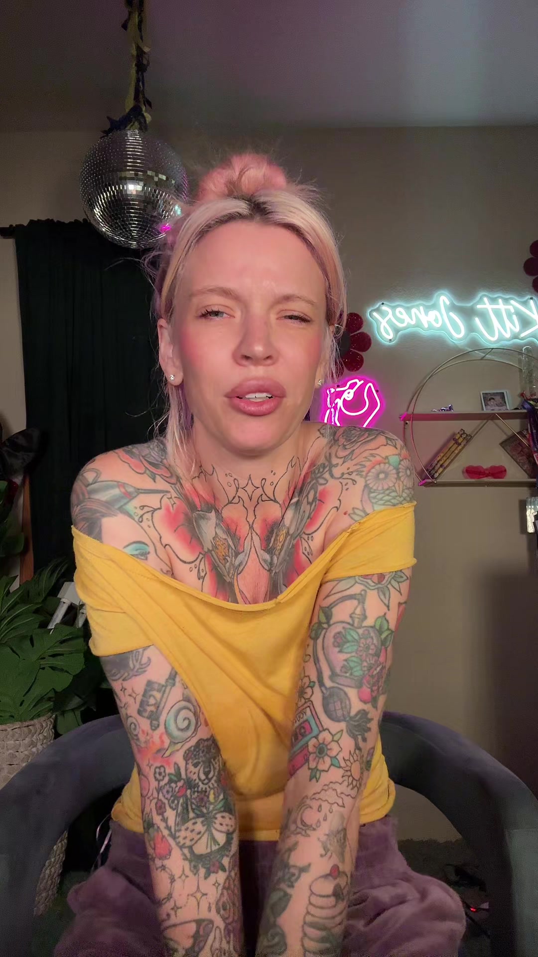 @kittjones