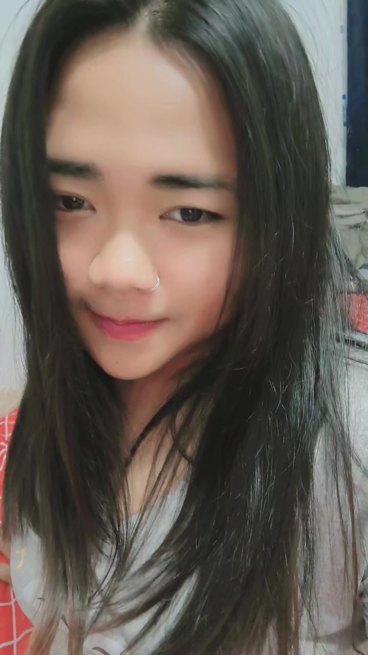 @พลอย'เด็กใต้ในครยก