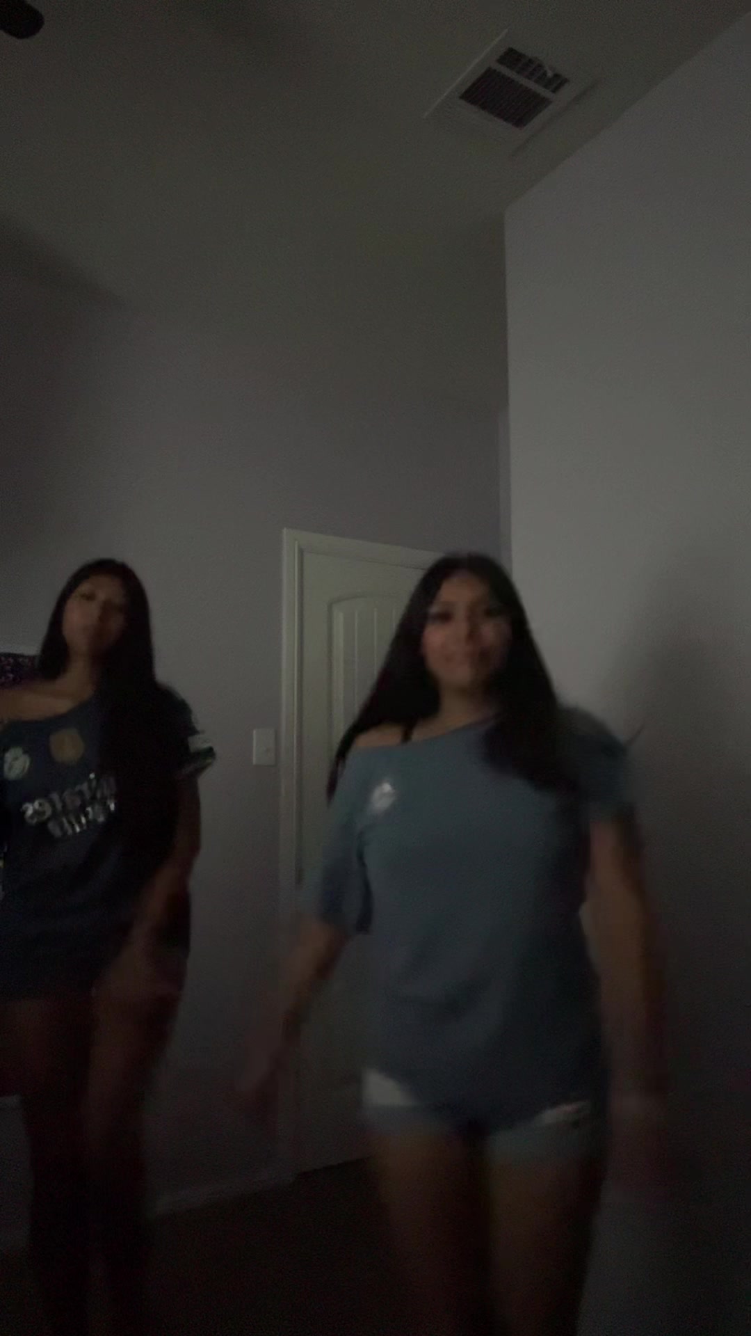 @_emisssss