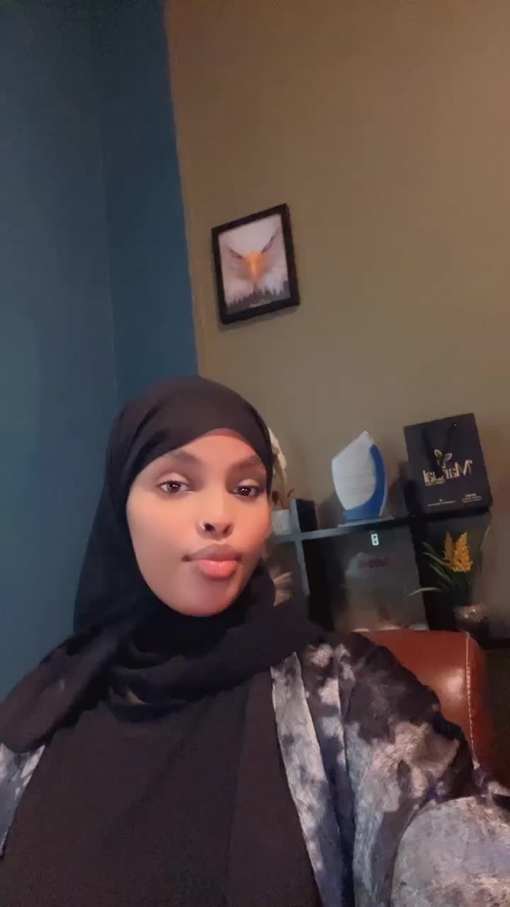 @Fadumo Riyaad