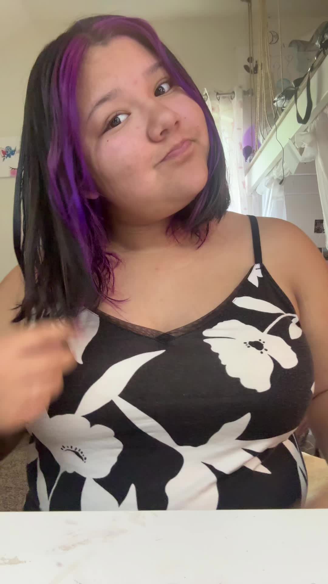 @_BellaRae