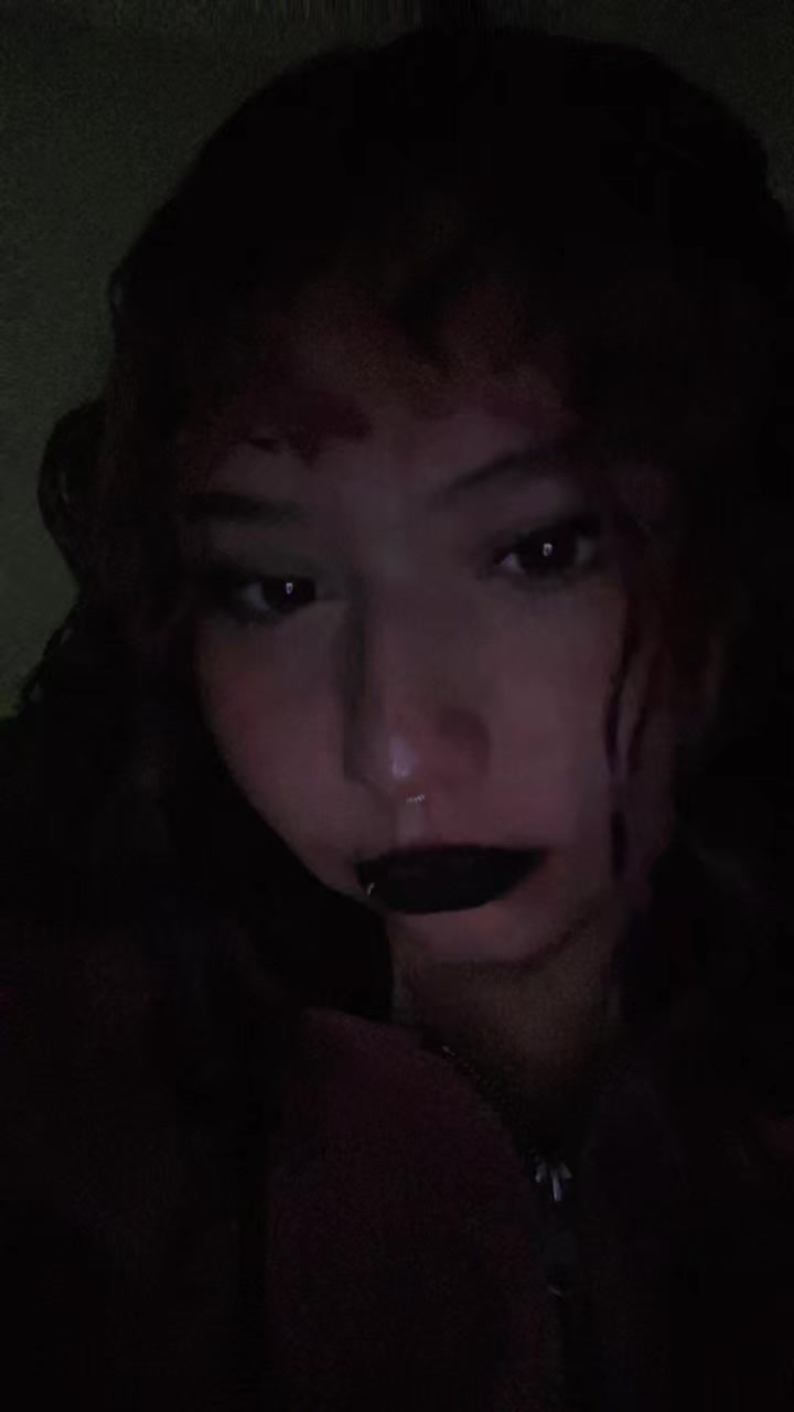 @lika🦇