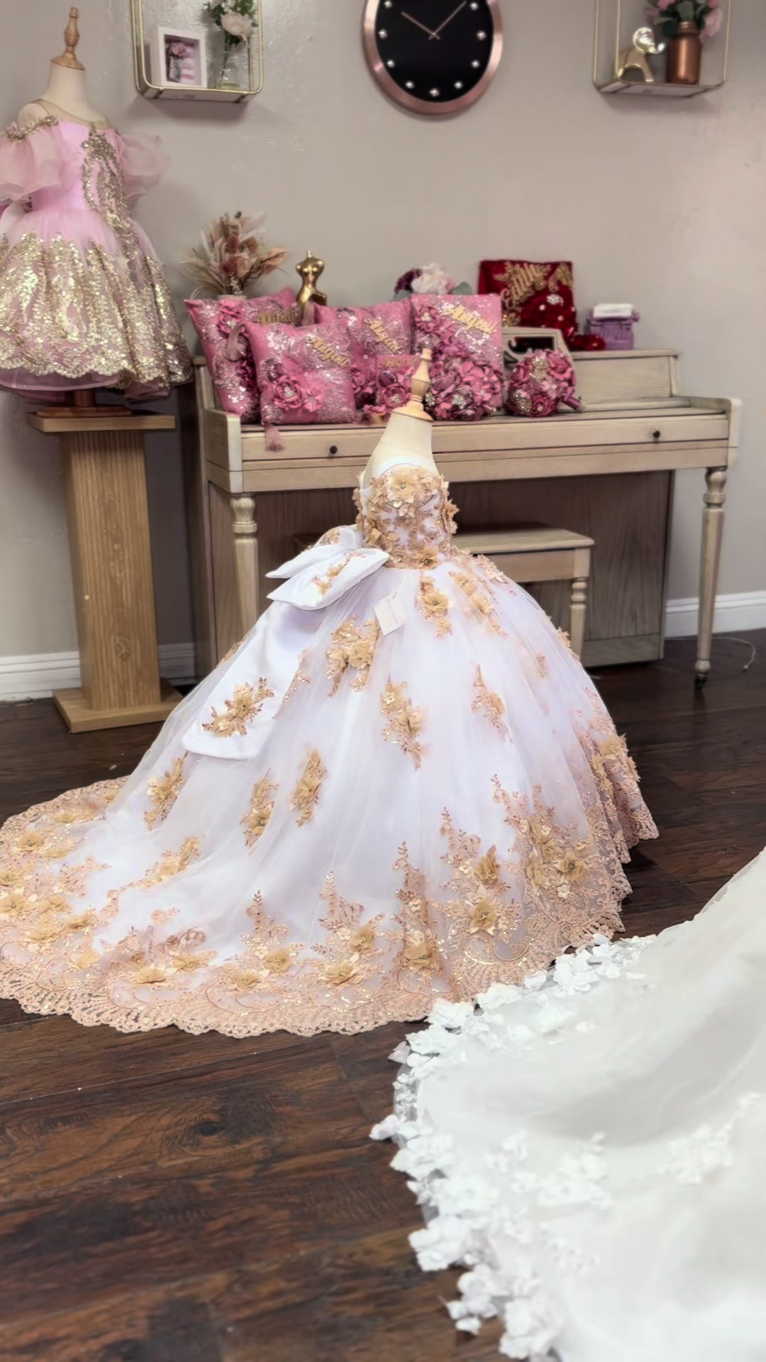 @gluxurydress