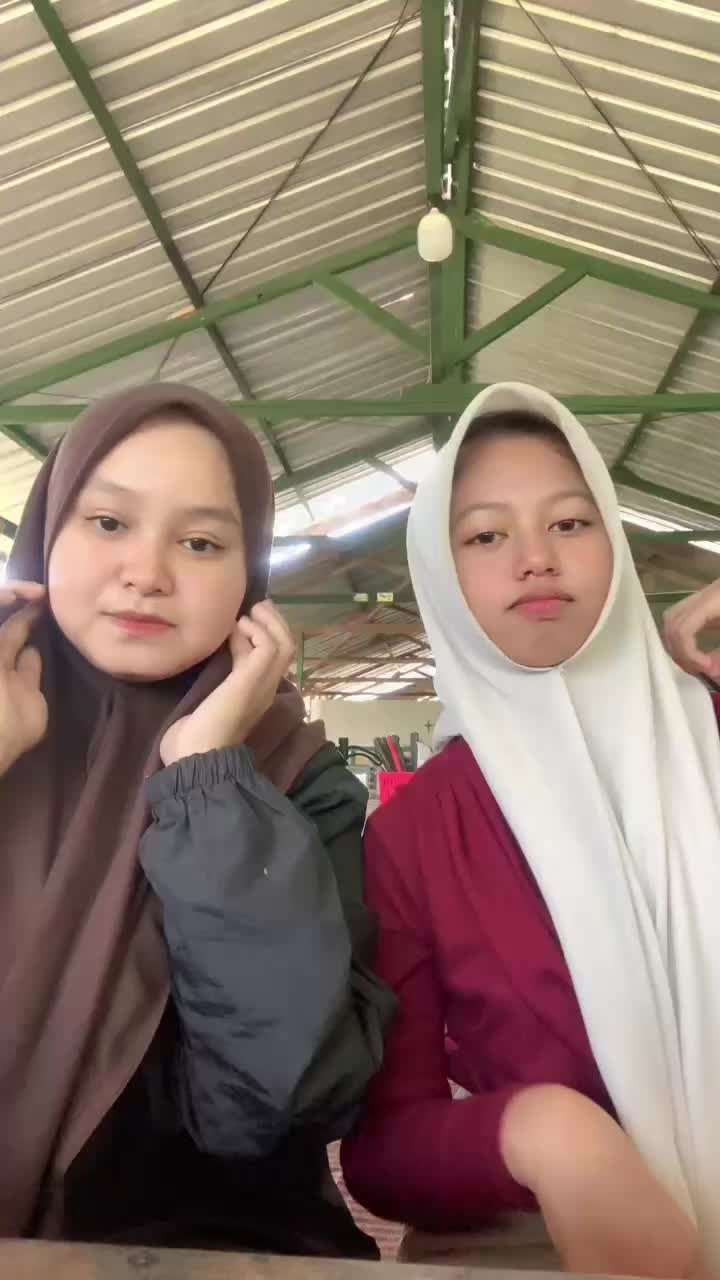 @pputriiiiiii