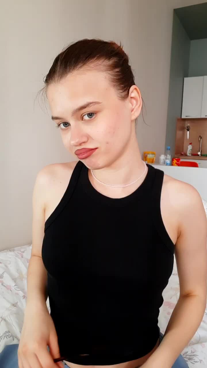 @🤓