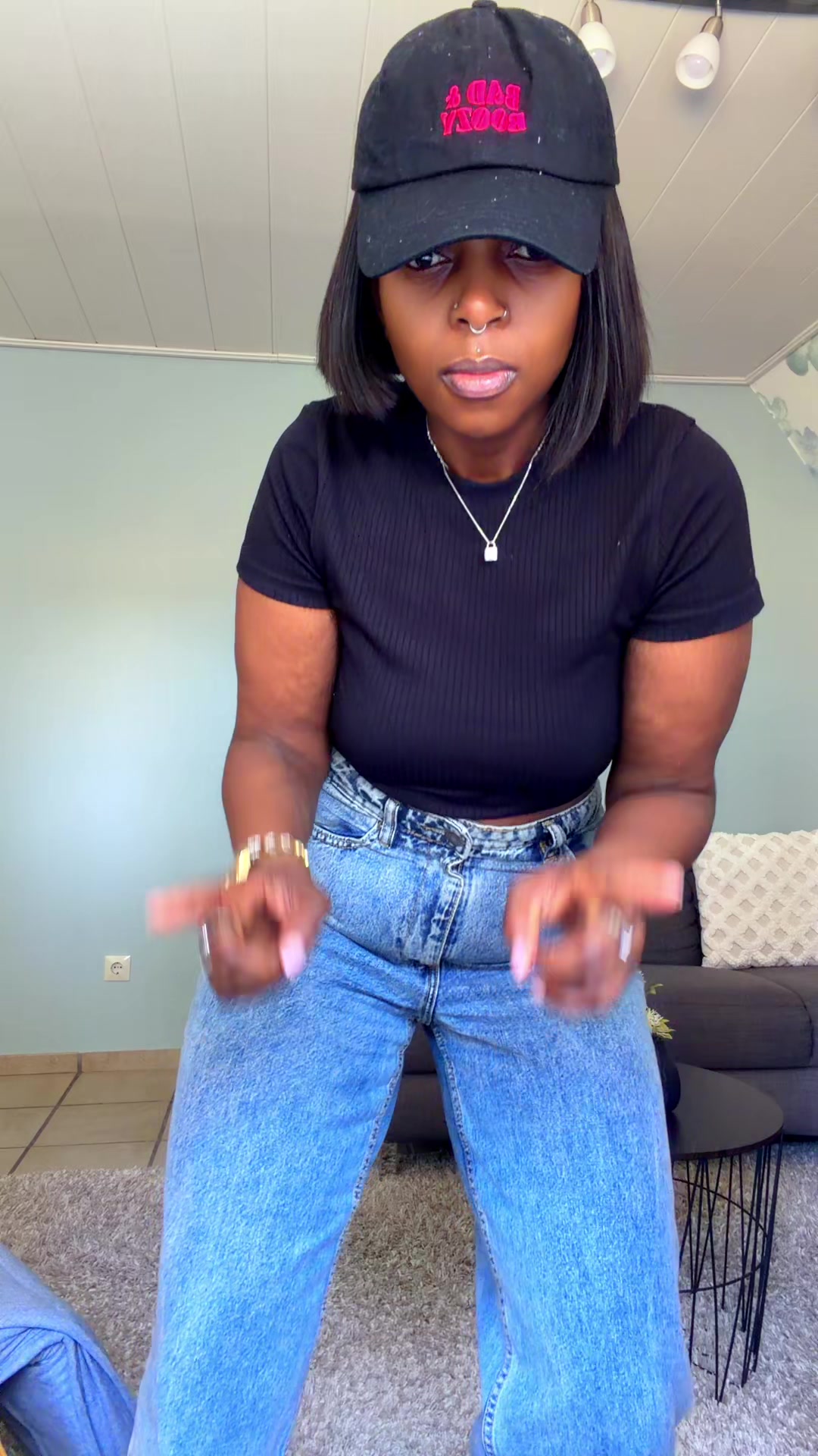 @Veronica Sibonisiwe