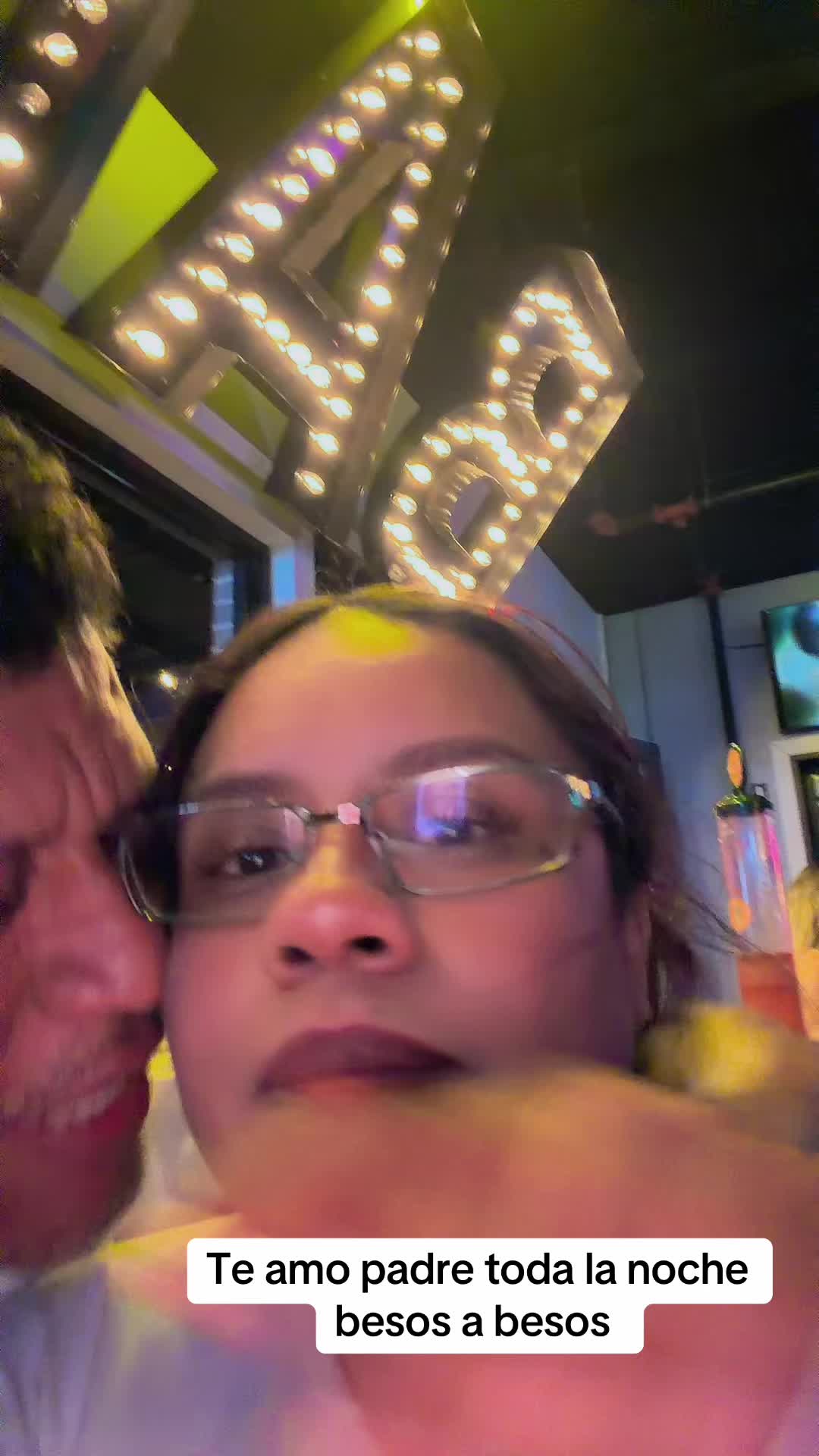@lalalopez