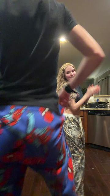 @kingbutch_