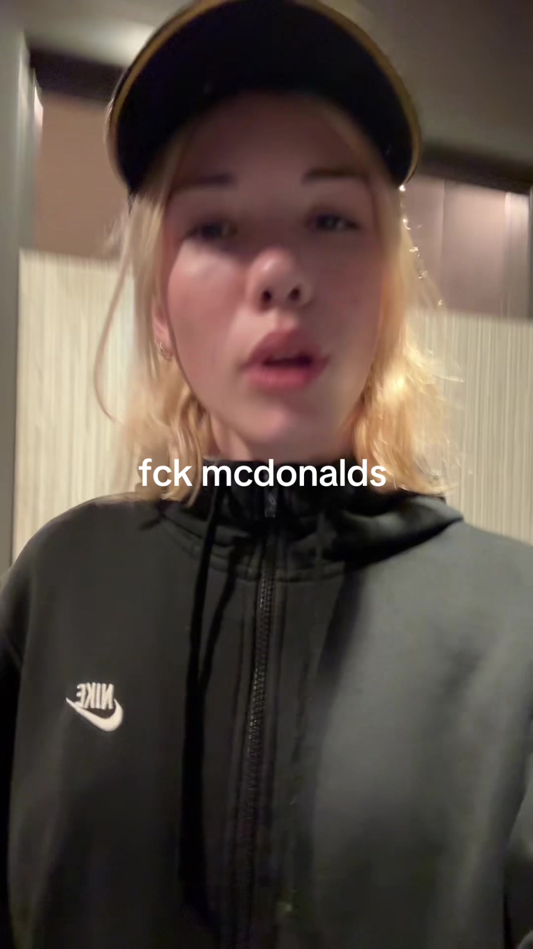@d:mira$lynn:b