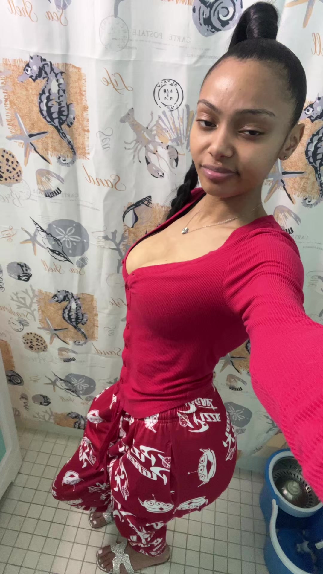 @️