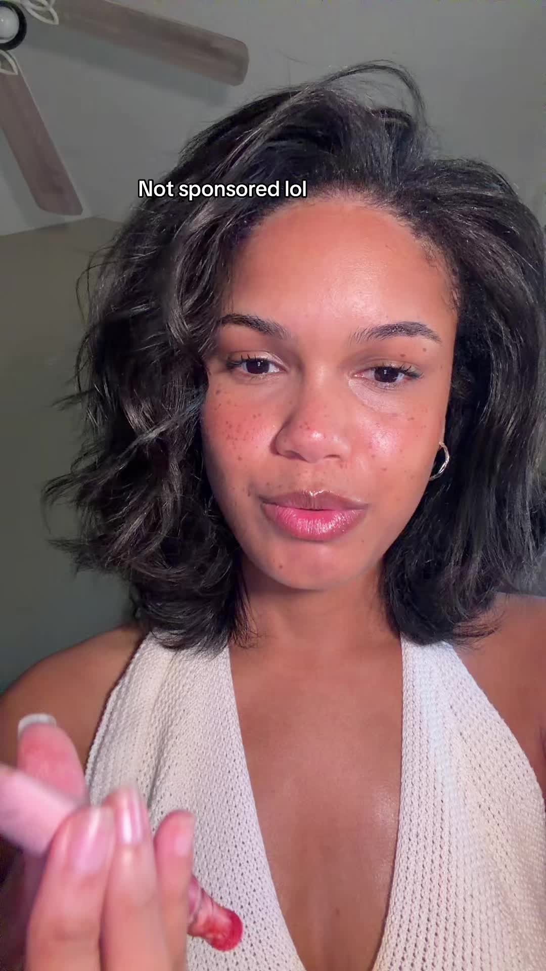 @🧔🏾&zwj;♀️