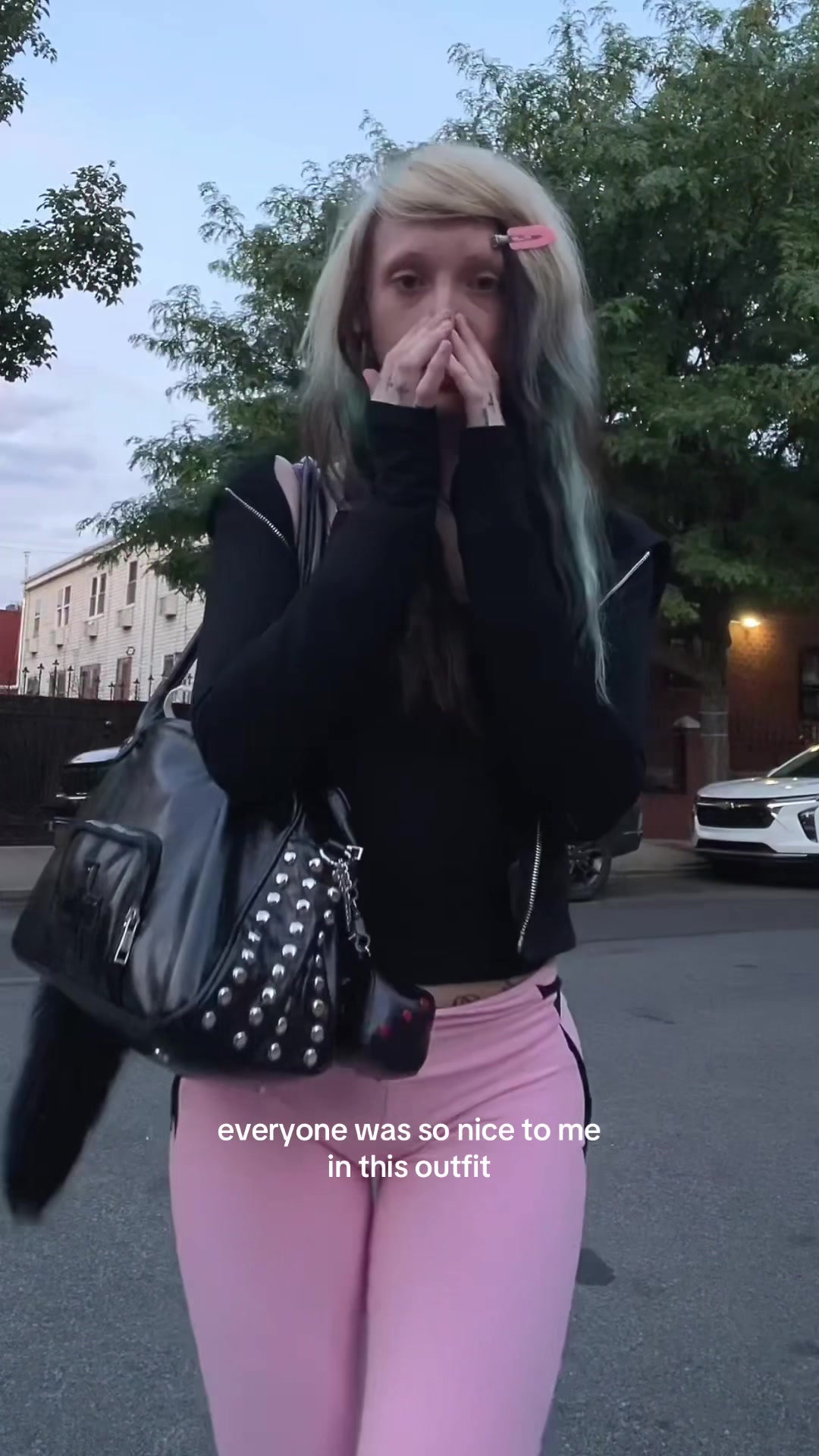 @emoemmz