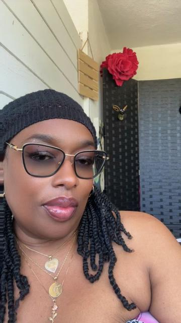 @Charron Blaylock❌❤️🦋💋