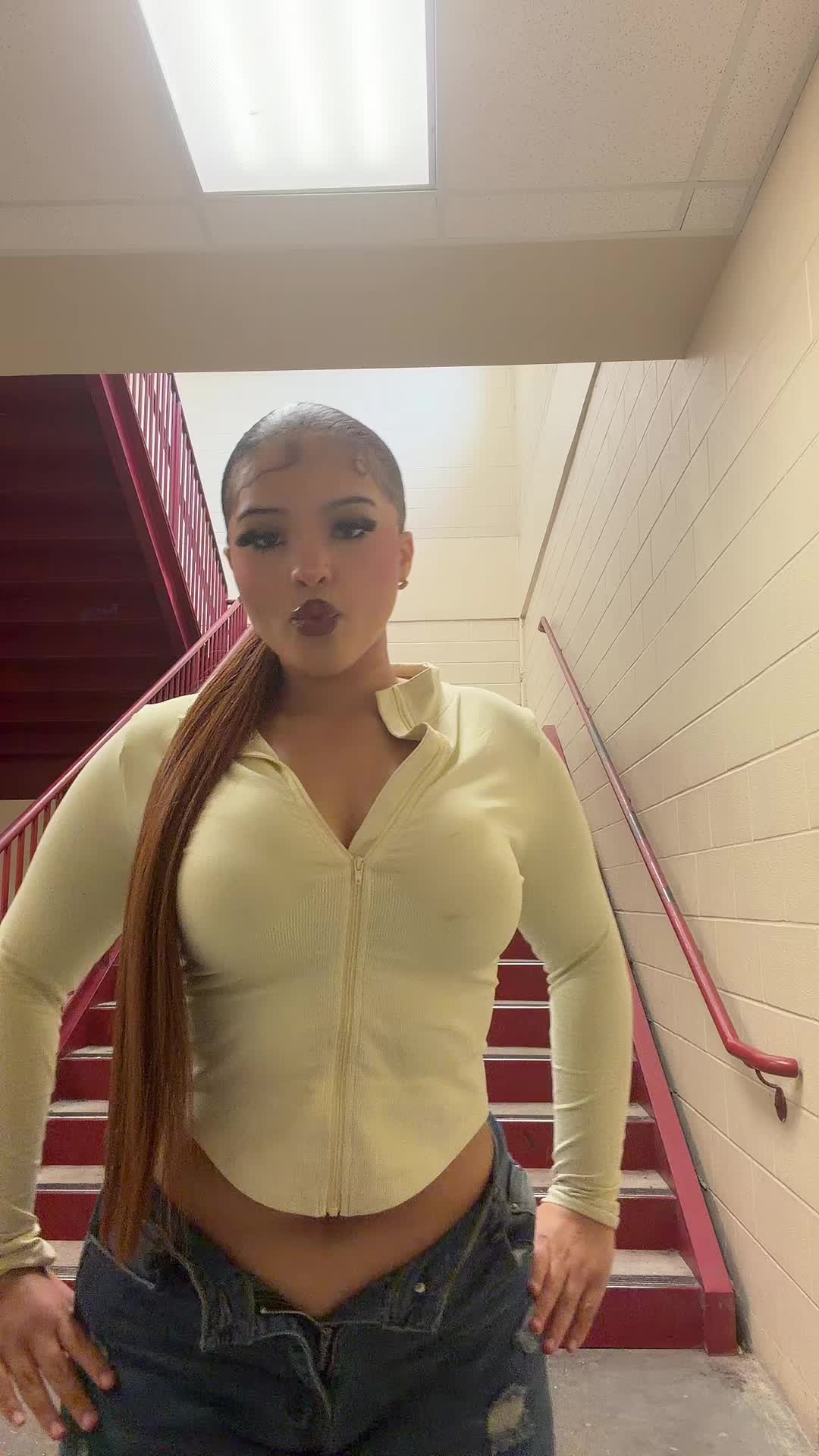 @$