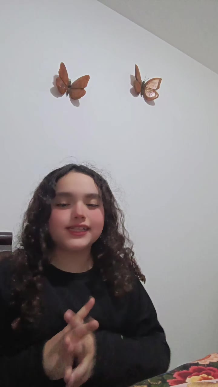 @candee✨🍒🫧🪼🌷🌈🥥🍓