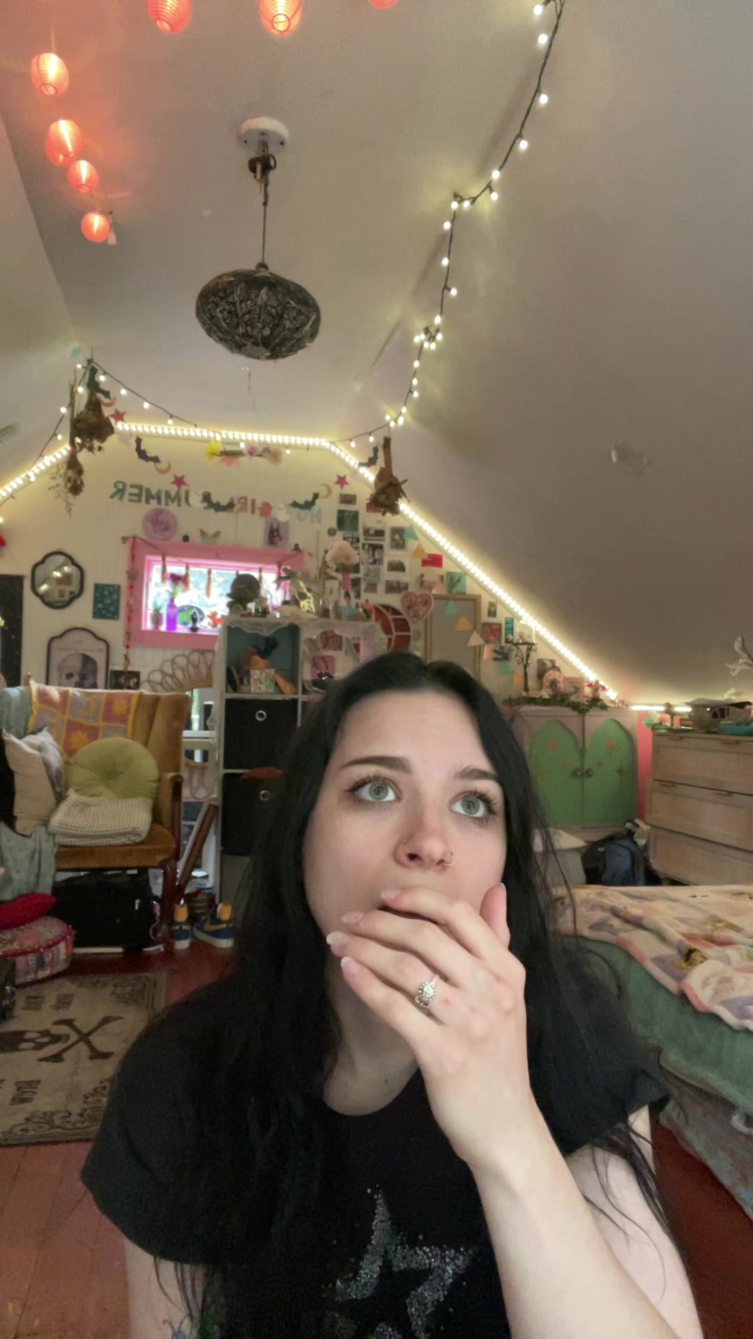 @shelby >:0