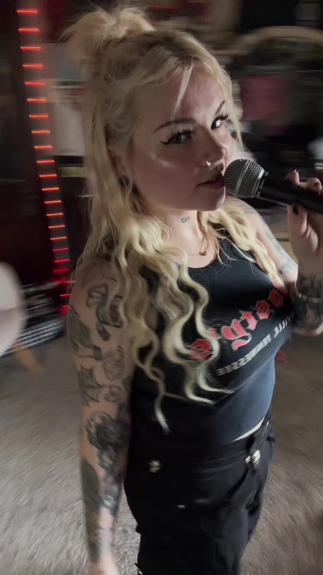 @PinUpBarbie🤍