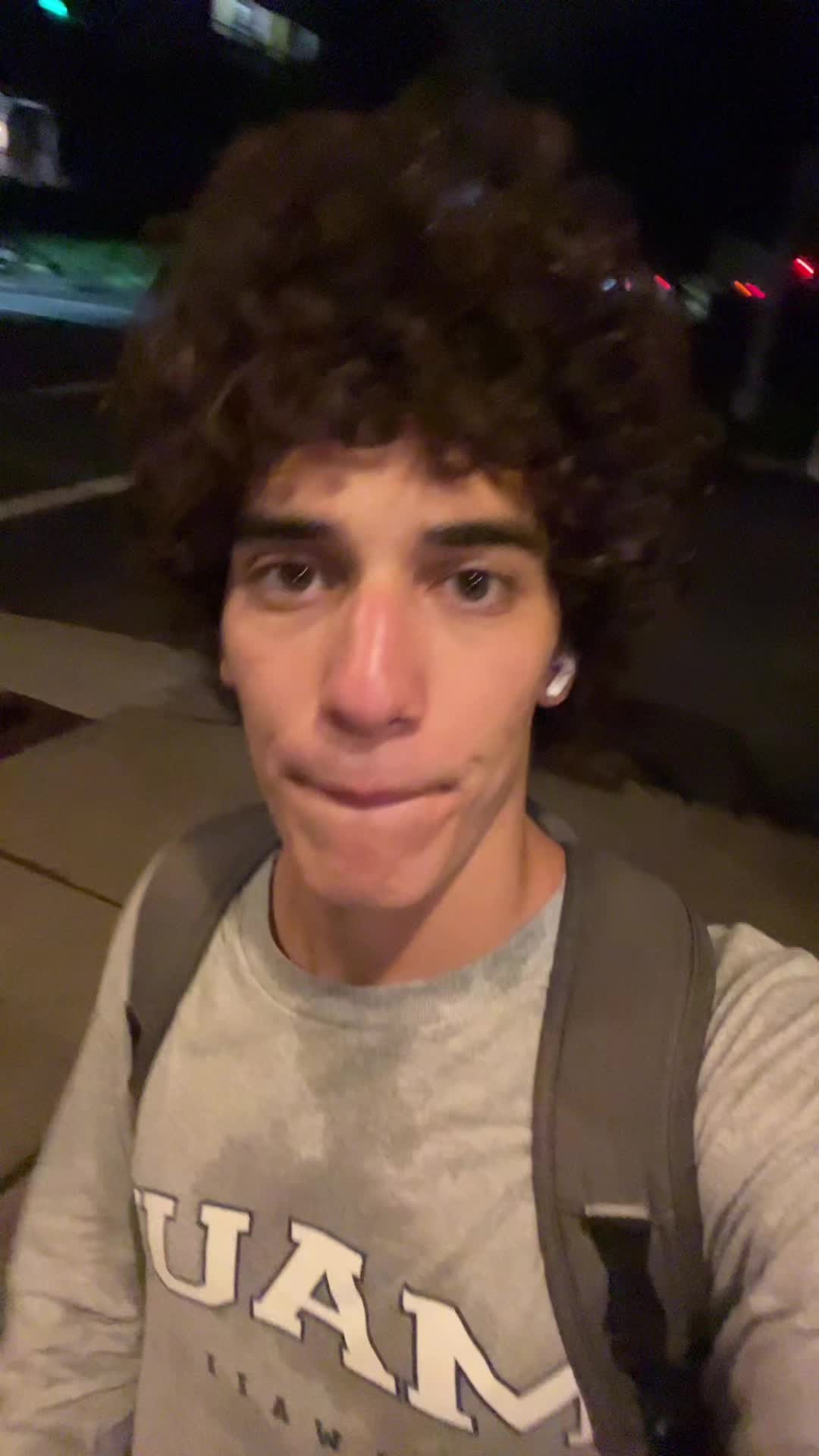 @nichelittleboy