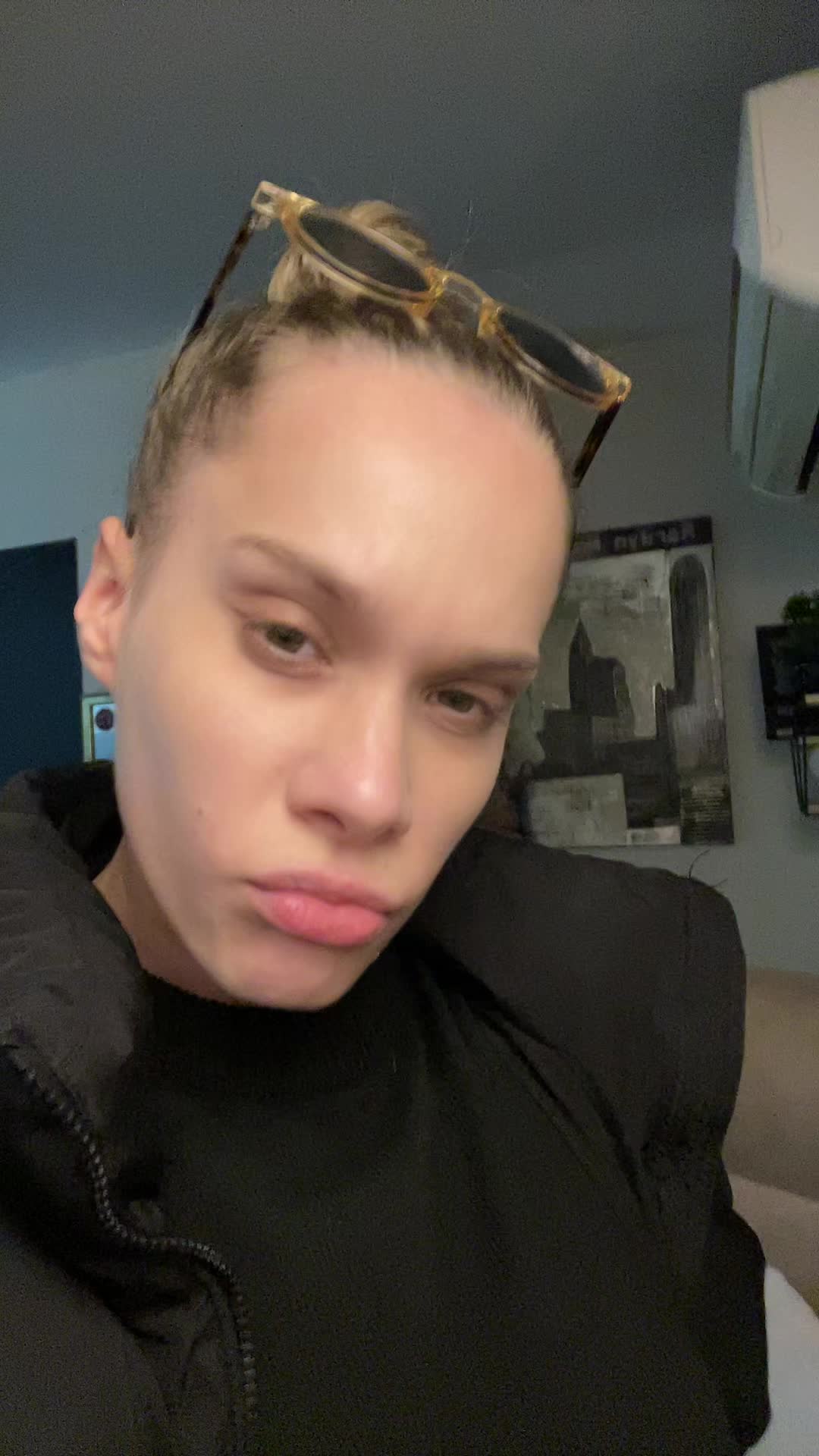 @ŠTA SE DEREŠ SVETLANA
