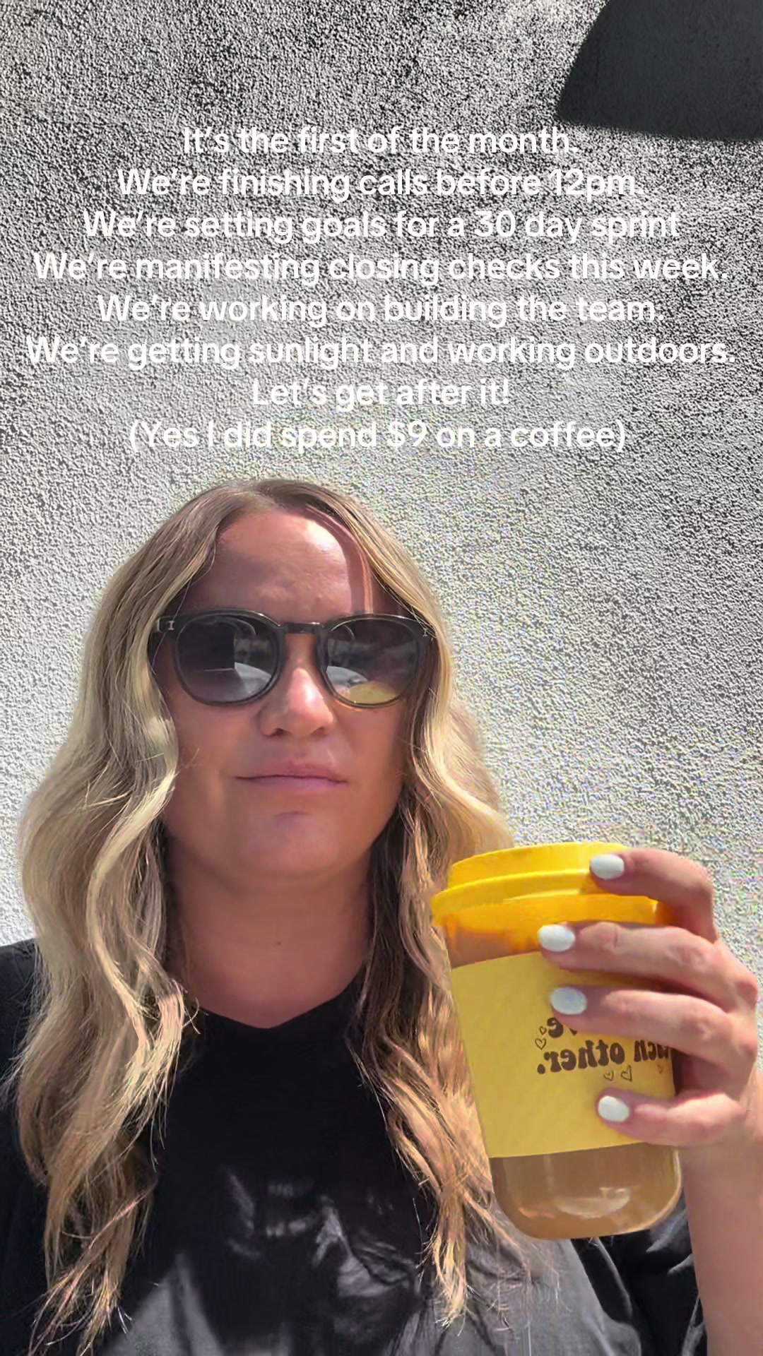@katielvda