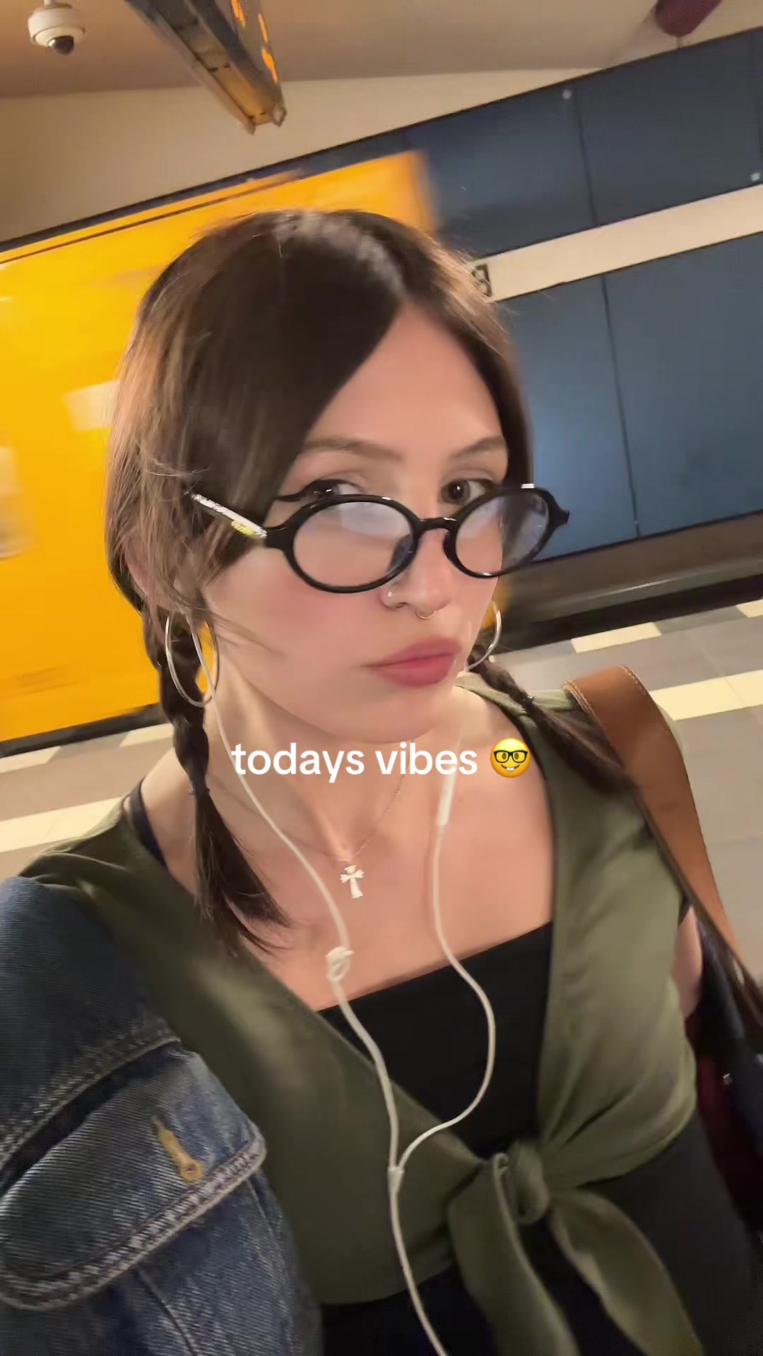 @Annika