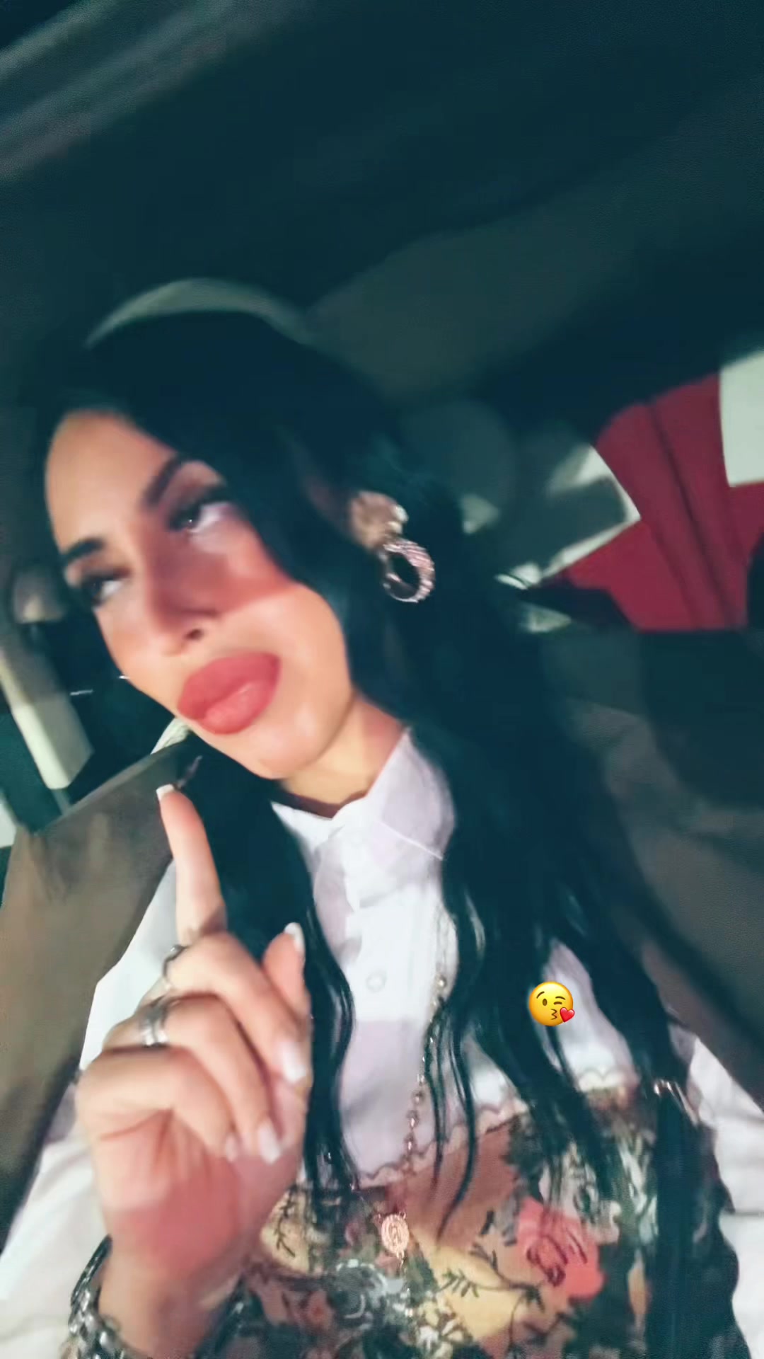 @Sara_131313